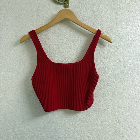Babaton Sculpt Knit Squareneck Cropped Tank Red Size L - Picture 1 of 3